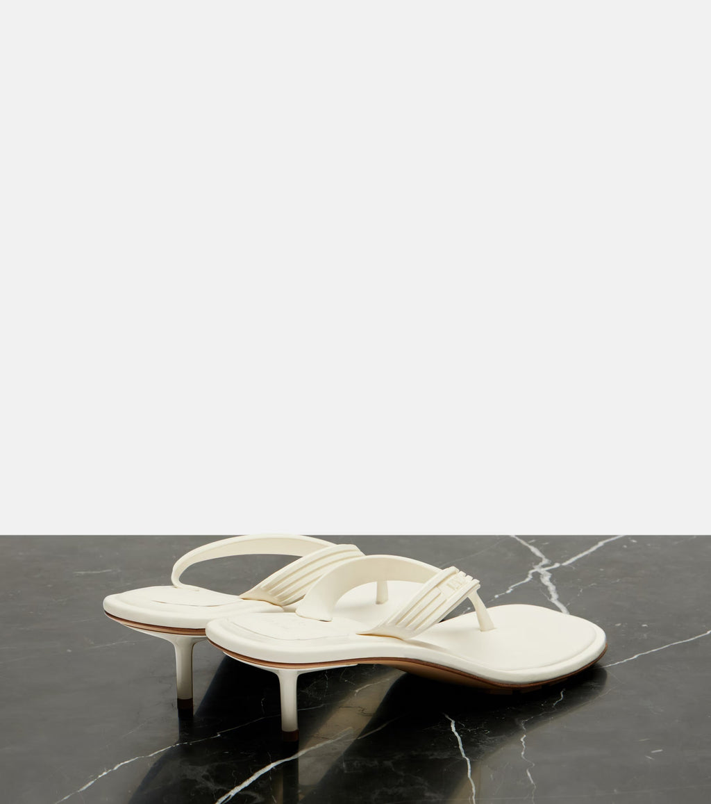 Bottega Veneta Sampieri Thong Sandals – White