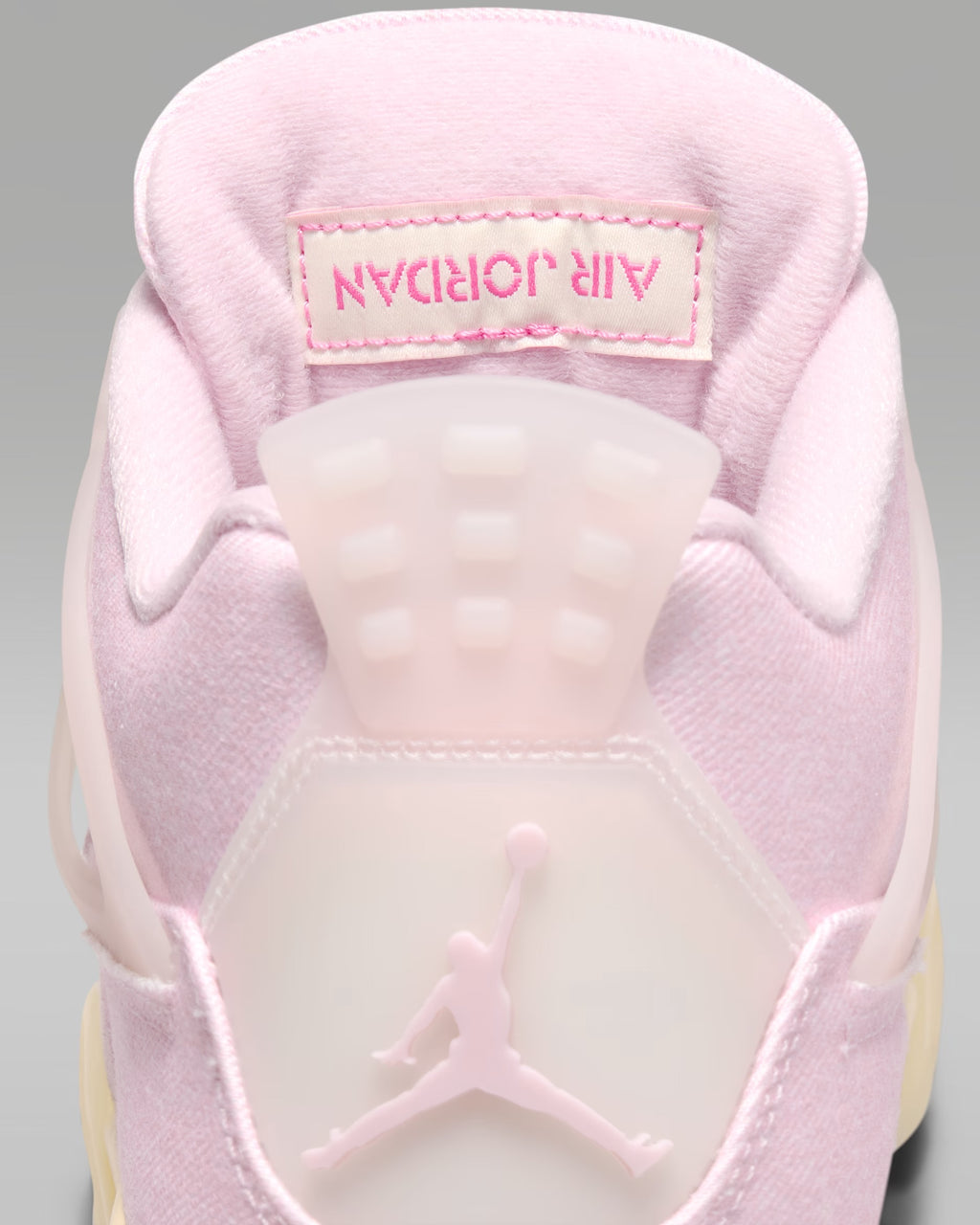 Air Jordan 4 Retro 'Pearl Pink & Iced Carmine'