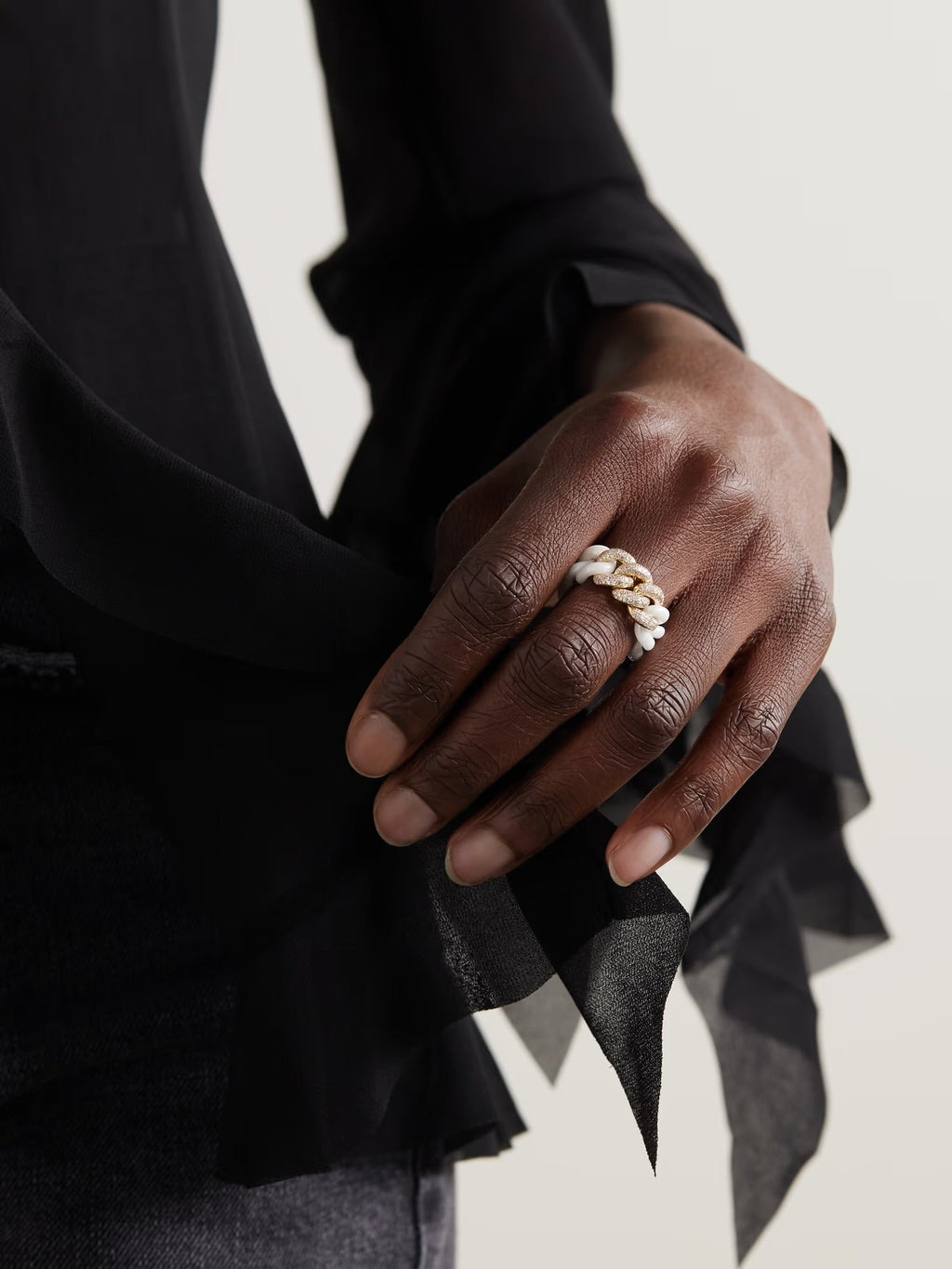 Essential Link Ceramic and Diamond Ring, 18K Gold