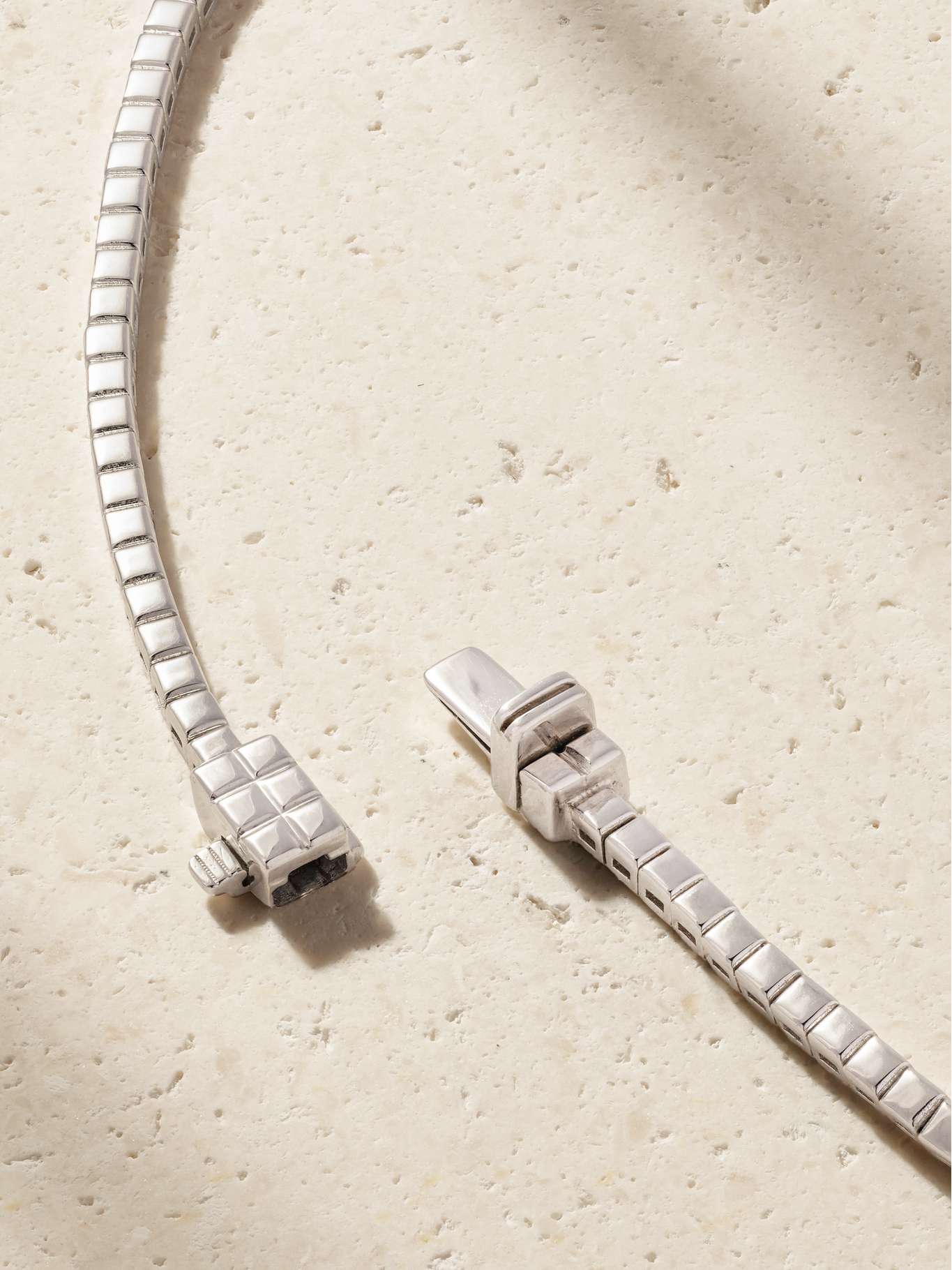 18-Karat White Gold Diamond Necklace