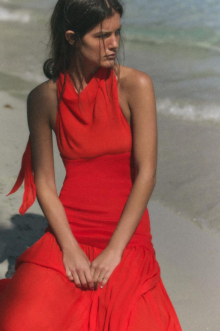 Combined Voluminous Halter Dress