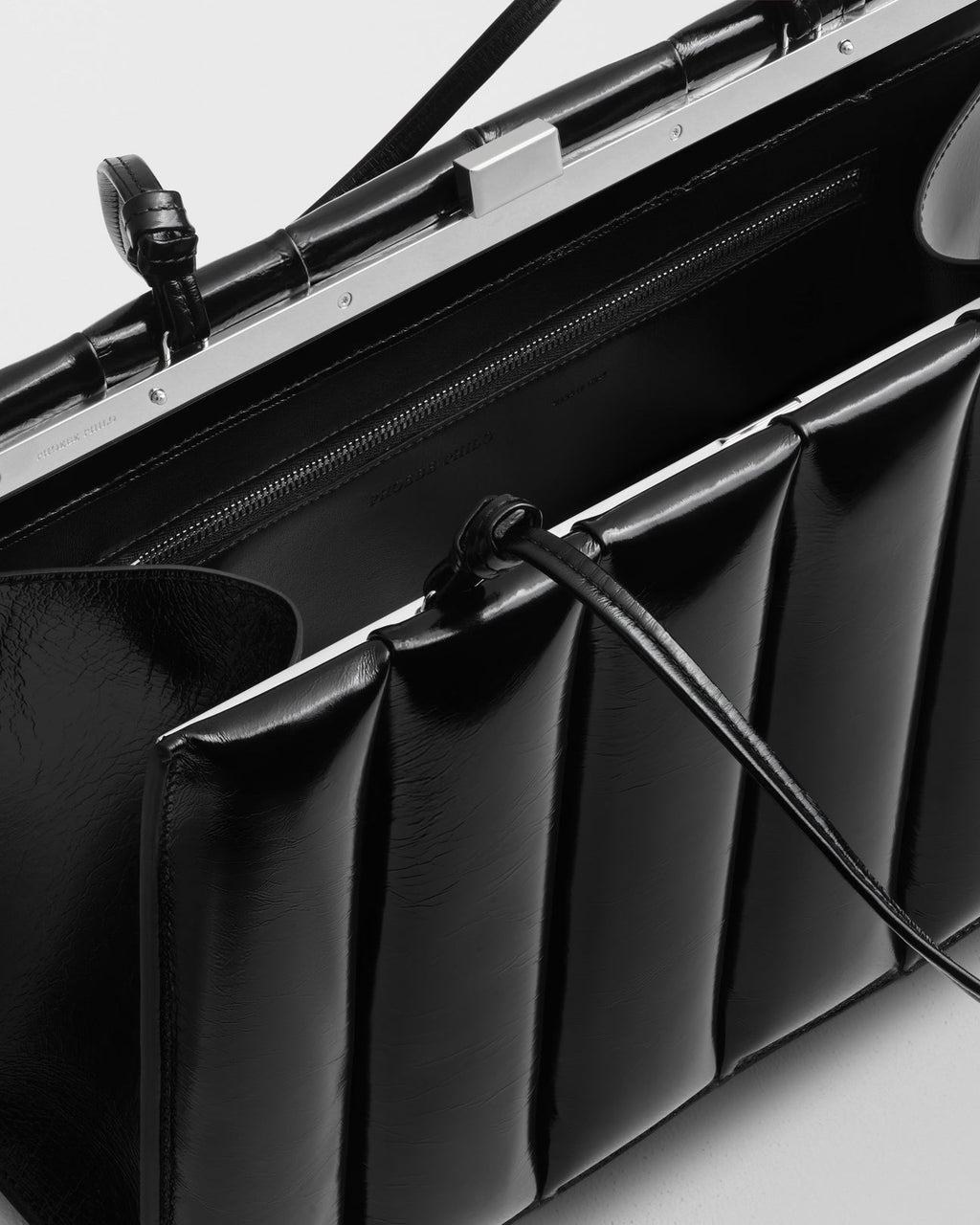 Drive Bag in Black Leather