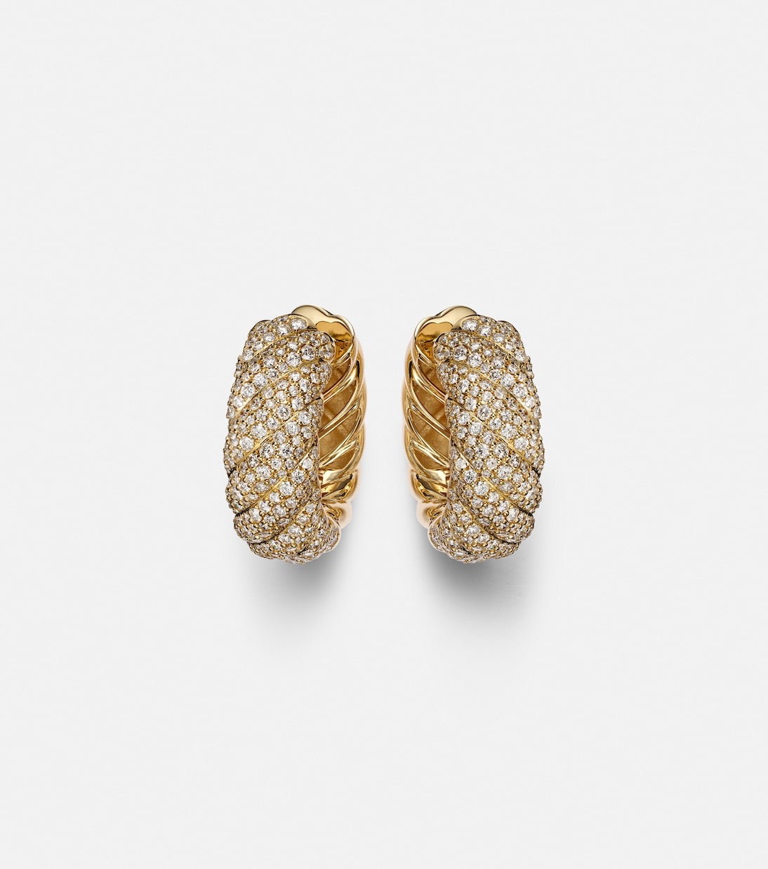 Sculpted Cable 18kt gold hoop earrings with diamonds
