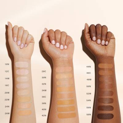 Rare Beauty Positive Light Tinted Moisturizer Foundation 30ml