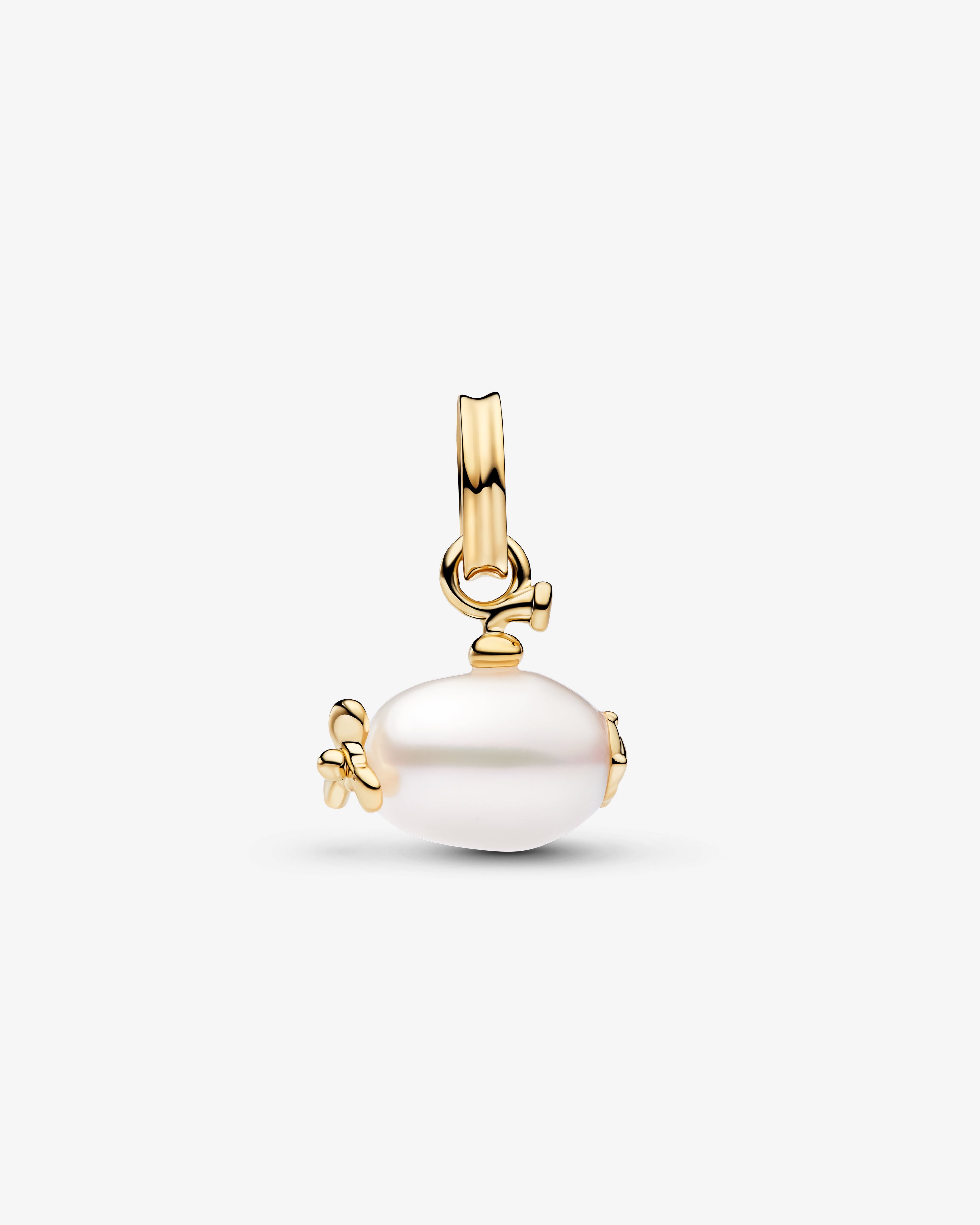 Pandora Submarine Pendant Pearl Gold