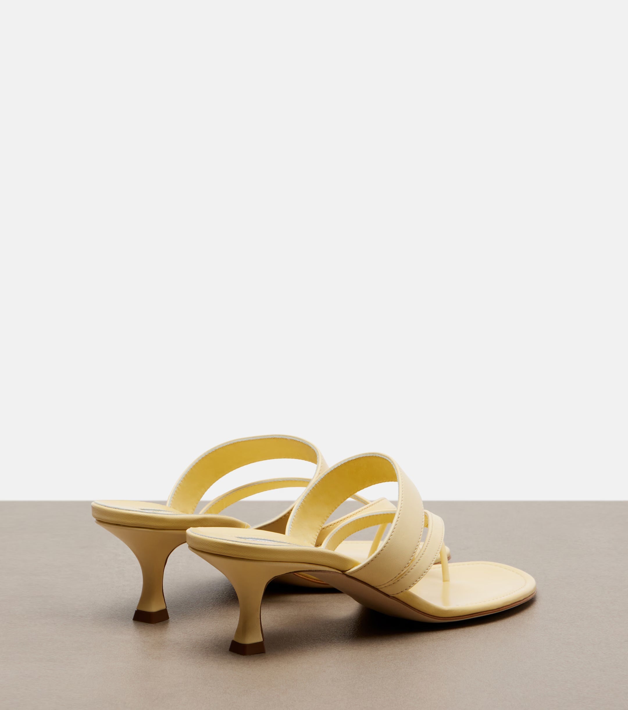 Manolo Blahnik Susa Leather Thong Sandals – Yellow