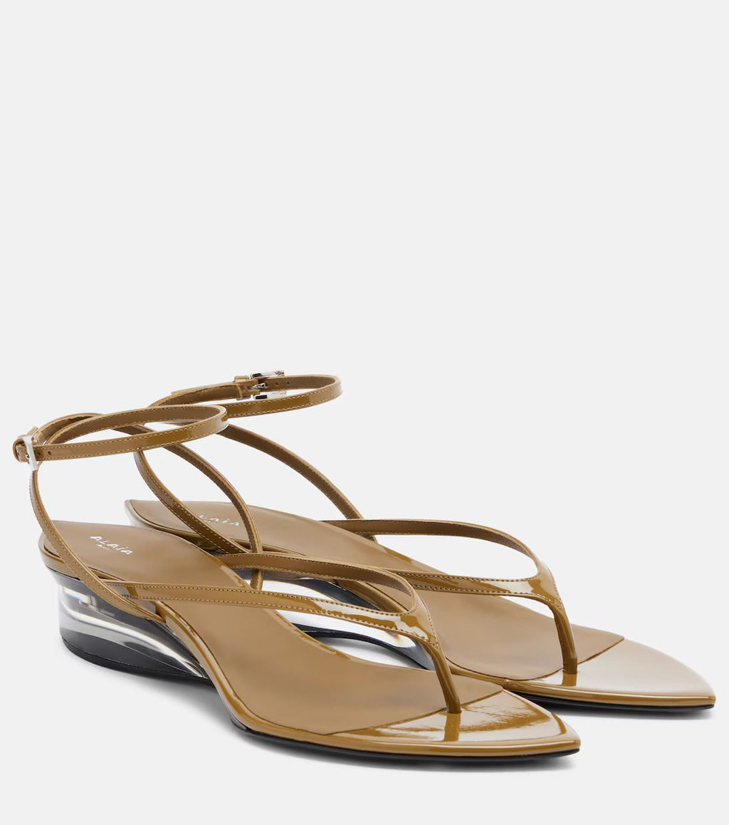 Alaïa Invisible Patent Leather Wedge Thong Sandals – Green
