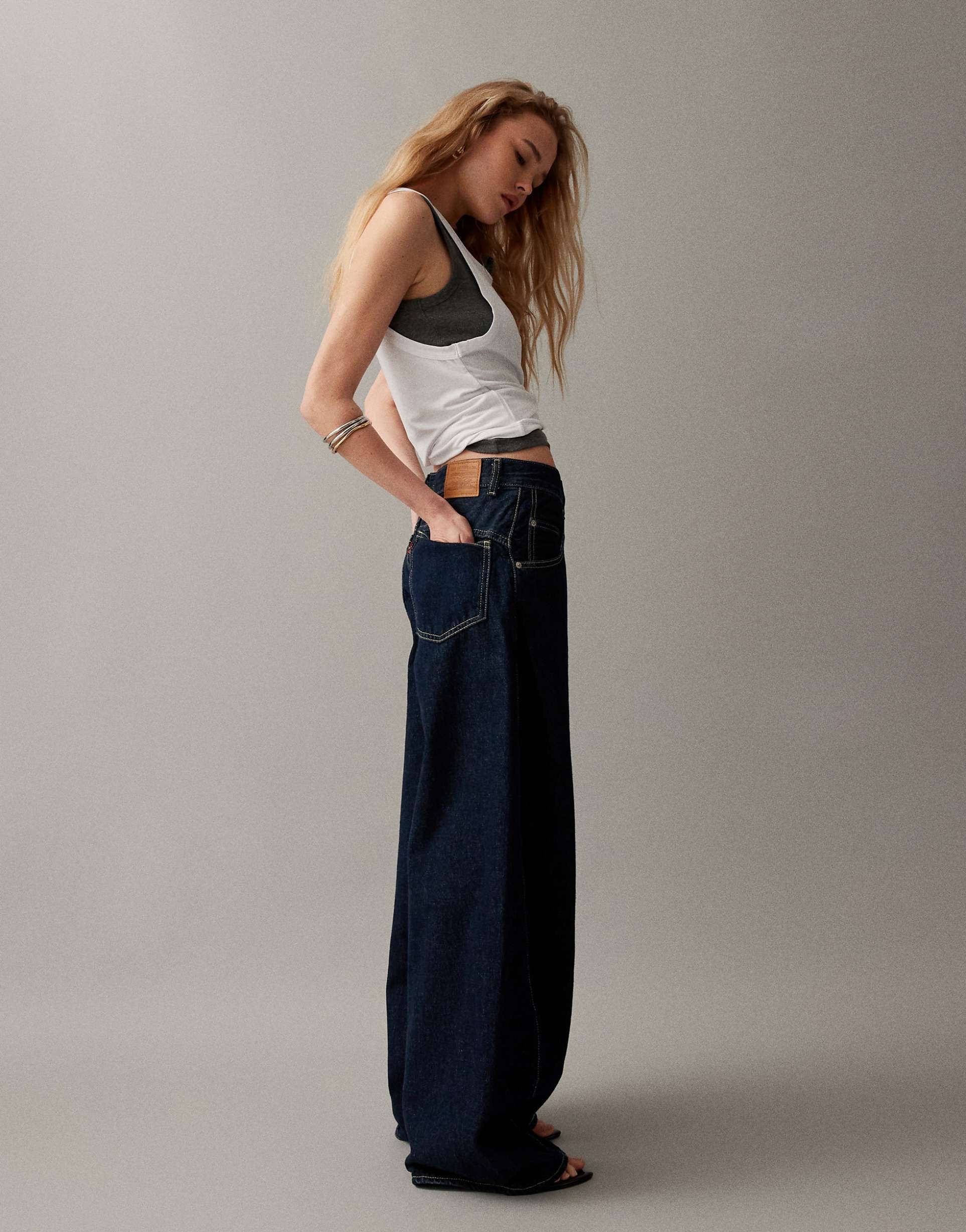Levi's Super Baggy Barrel Jeans in Indigo