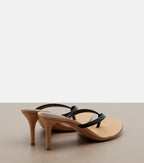 Gianvito Rossi Calypso Leather Thong Sandals – Black