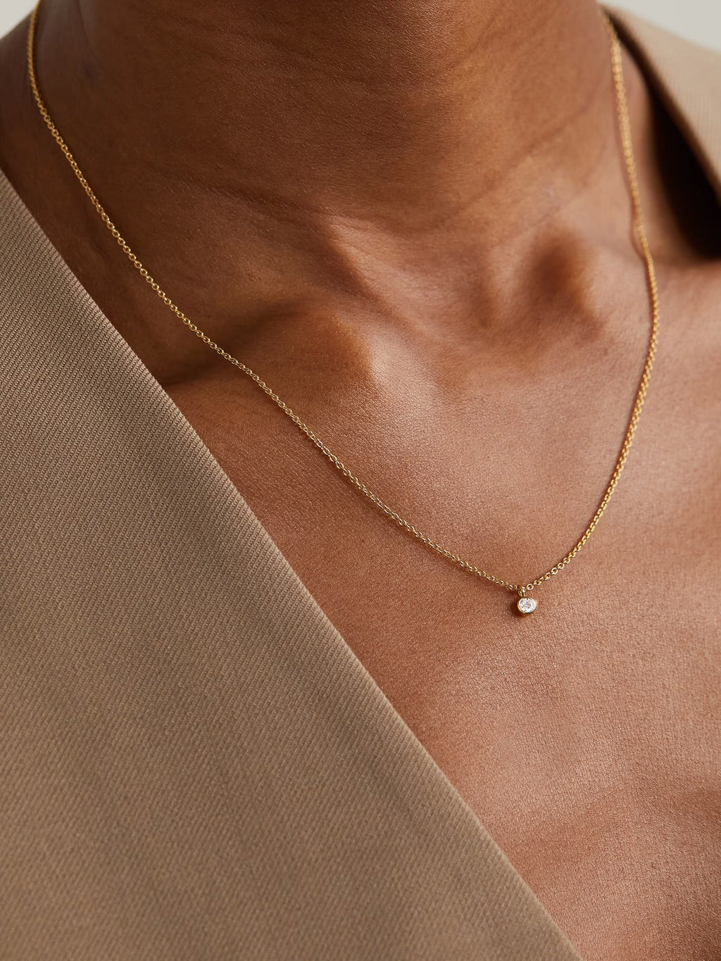 My First De Beers Clea 18-Karat Gold Diamond Necklace