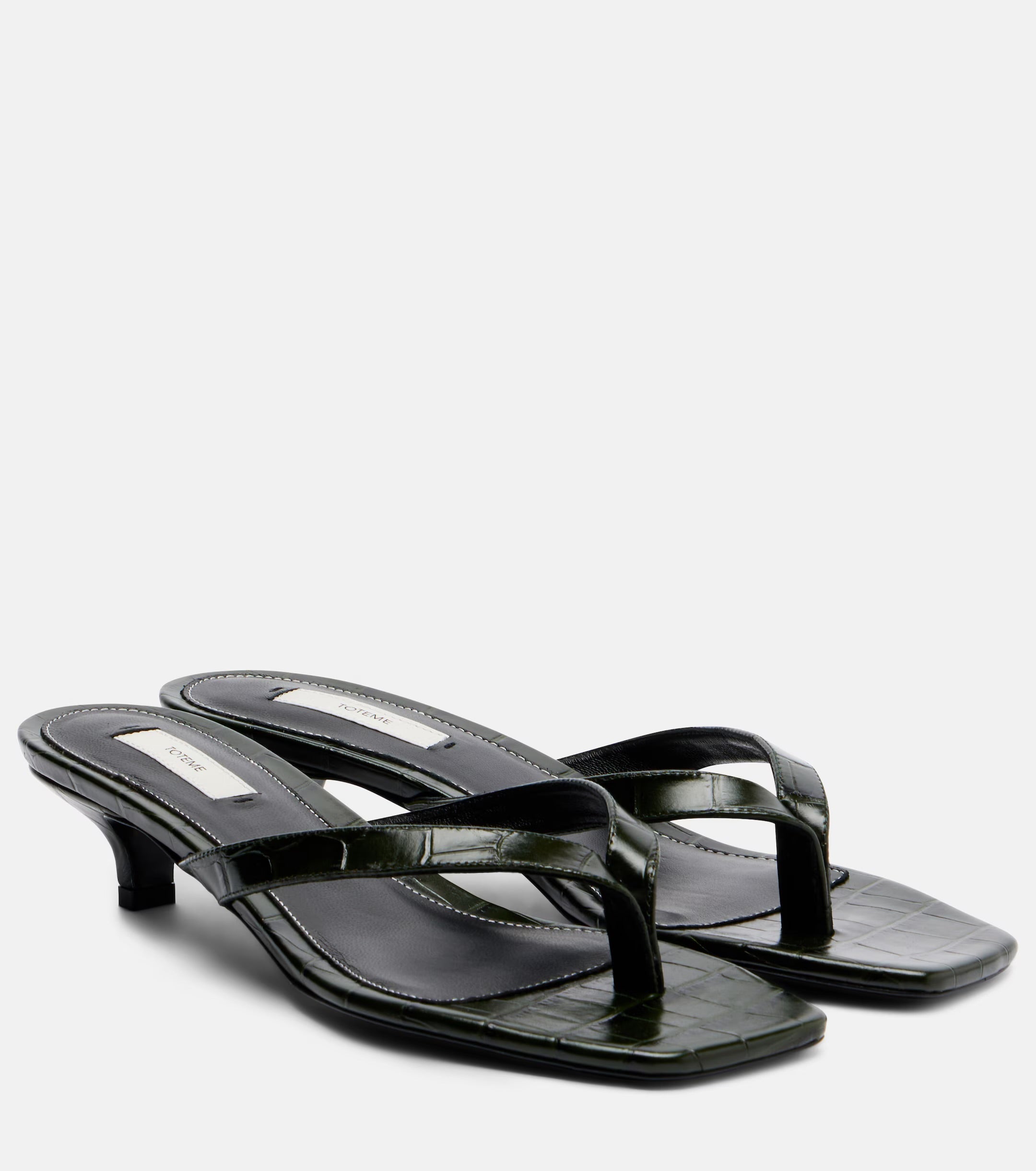 Toteme Croc-Effect Leather Thong Sandals – Green
