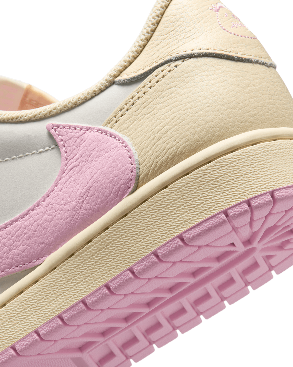 Air Jordan 1 Low x Travis Scott — Muslin and Shy Pink