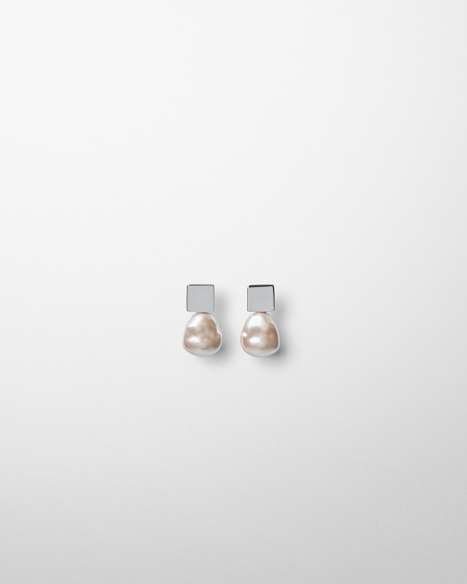PEARL DROP EARRINGS | blush resin