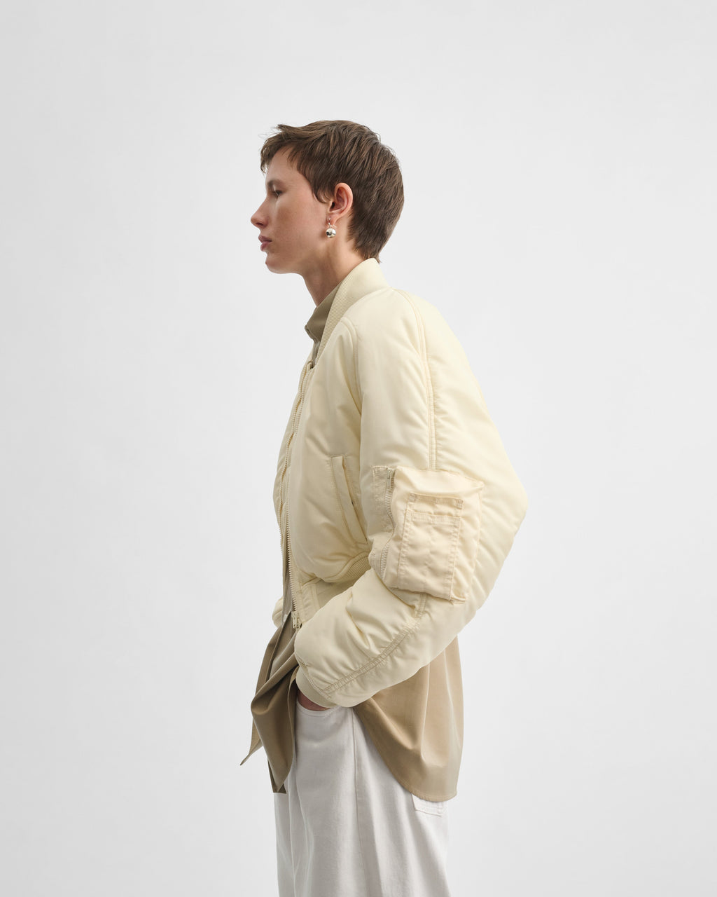 SHRUNK BOMBER | cream nylon