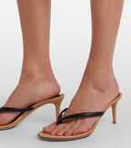 Gianvito Rossi Calypso Leather Thong Sandals – Black