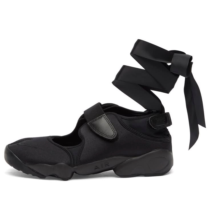 Nike Air Rift TRK3 Sneaker