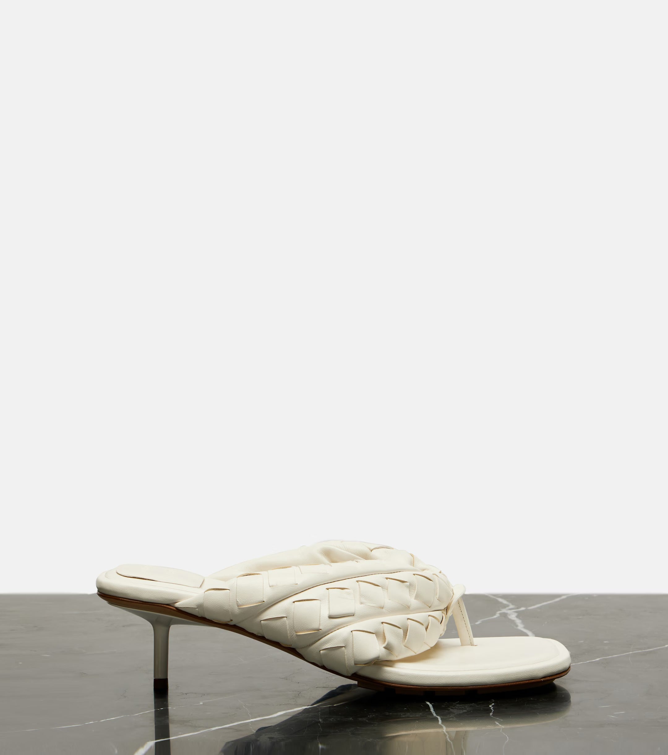 Bottega Veneta Salsa Intrecciato Leather Thong Sandals