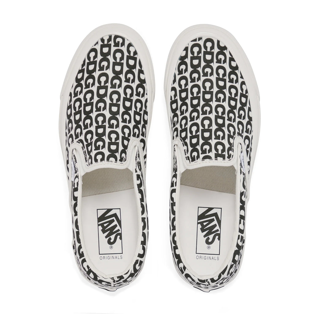 CDG x Vans Slip-On LX – White
