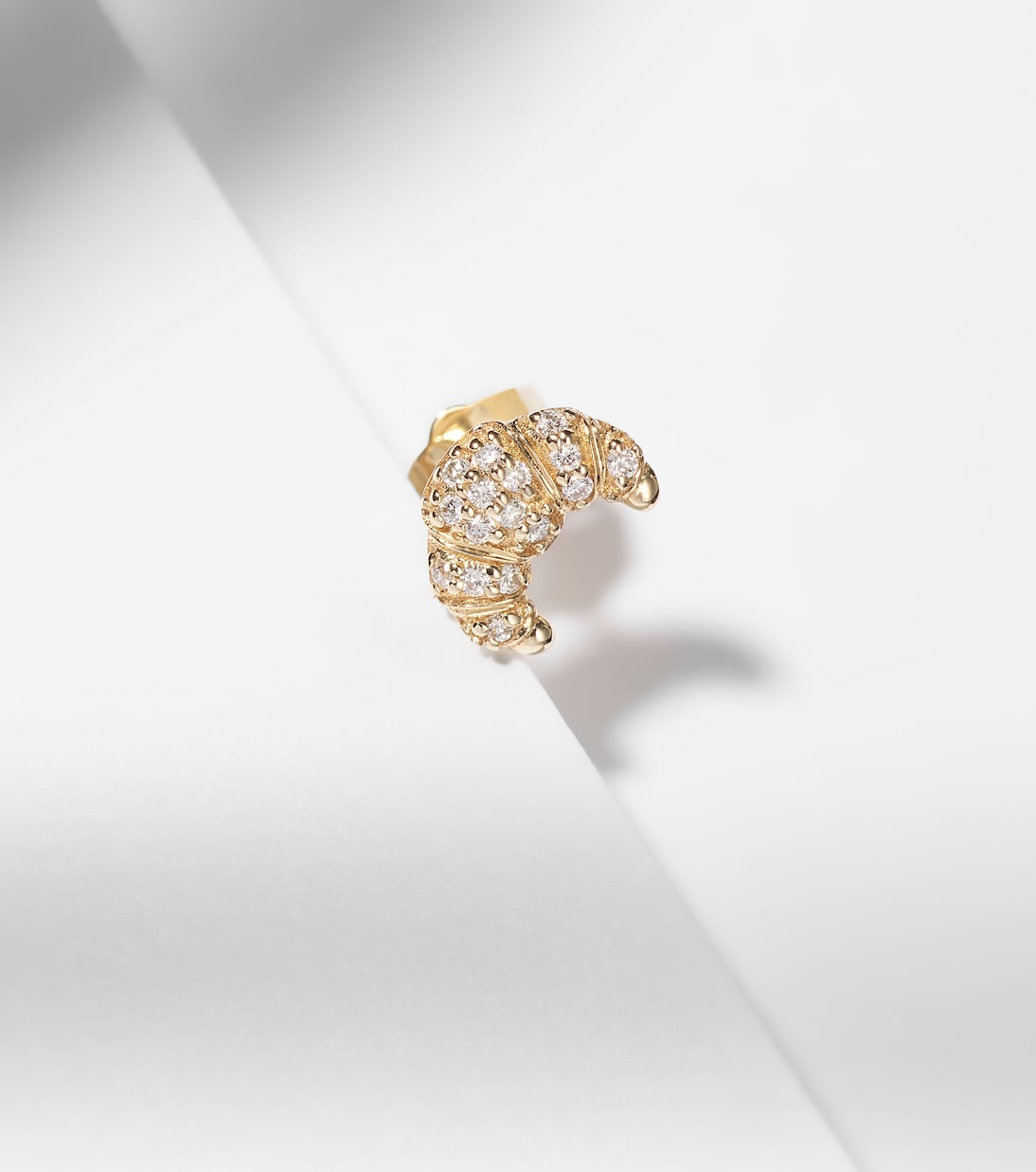 Croissant Small 14kt Gold Single Diamond Stud Earring