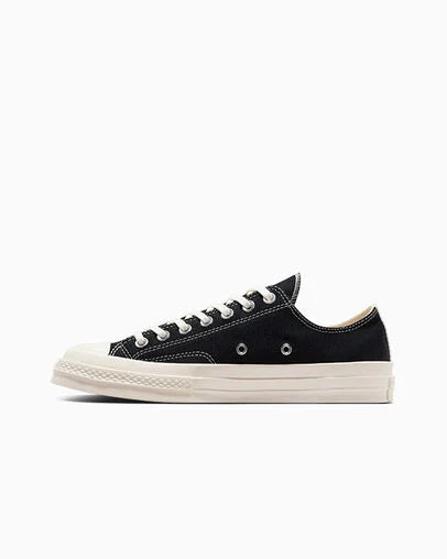 PLAY Comme des Garçons Single Heart Chuck 70