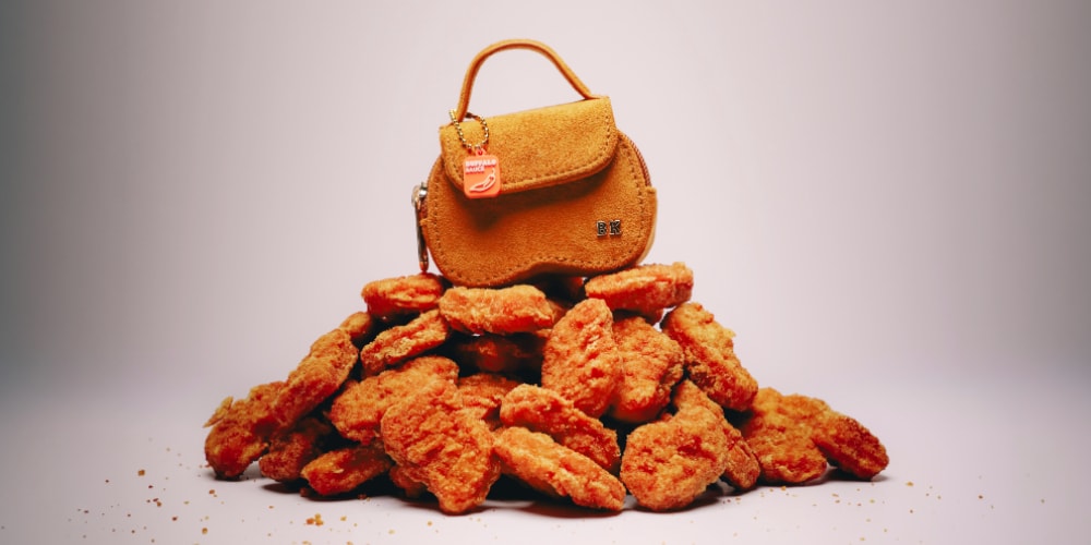 Burger King Le Nugguette mini bag with sauce charm